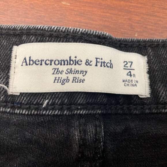 Abercrombie & Fitch The Skinny High Rise Jean with Vent Hem 27 Black Denim 90s - Picture 8 of 9